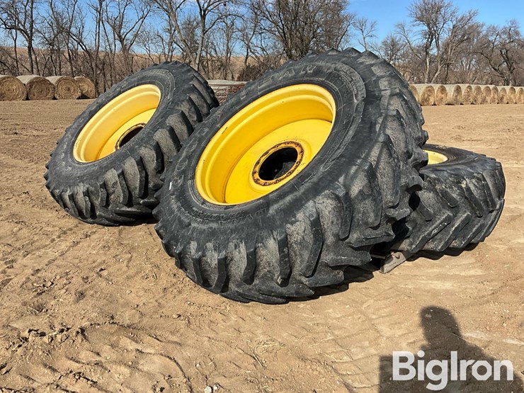 john-deere-4830-image-1