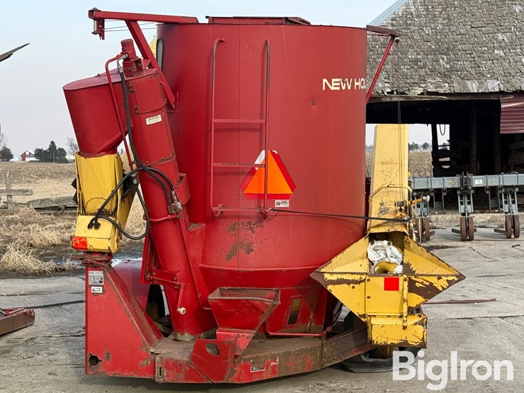 new-holland-358-image-6