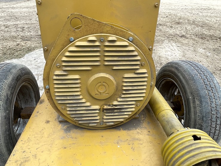 #2398-•-kato-light-pto-power-system-image-7