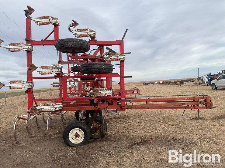 wil-rich-4400-image-4