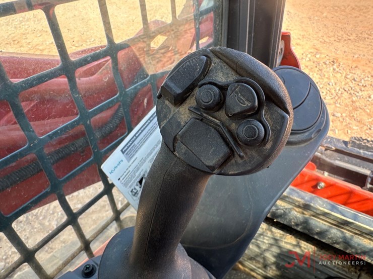 2023-kubota-svl75-2-image-20