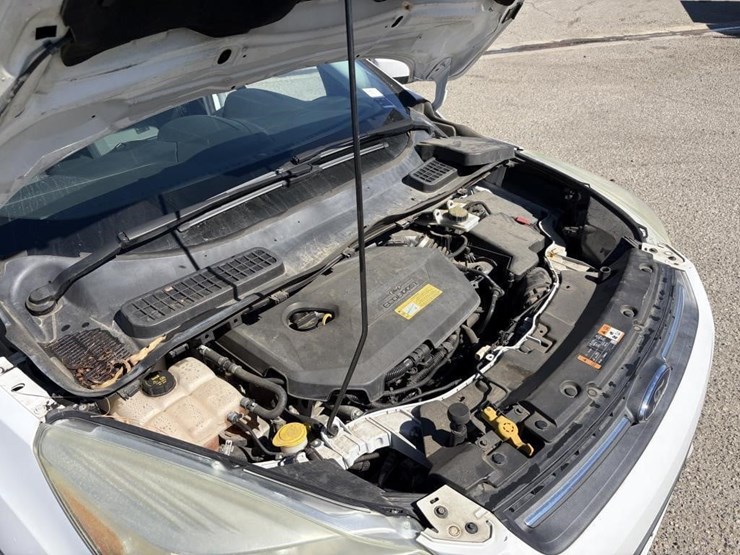 2014-ford-escape-se-image-7