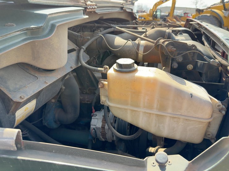 1992-international-4900-image-10