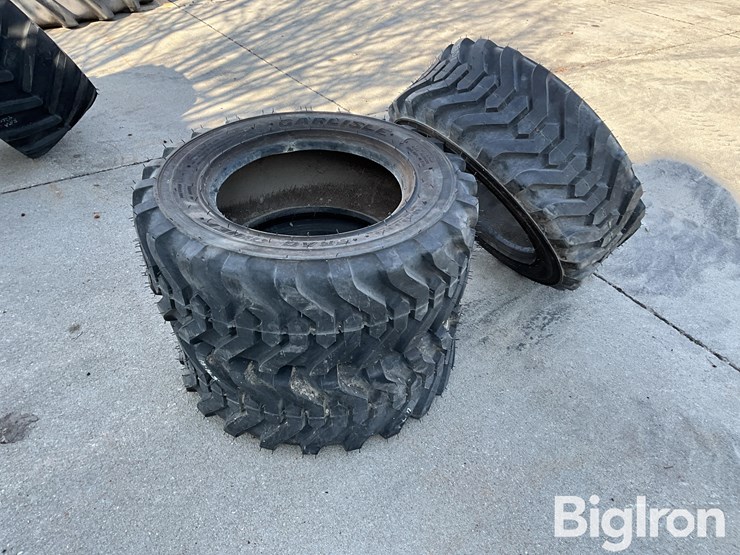 carlisle-10-16.5-nhs-trac-chief-tires-image-5