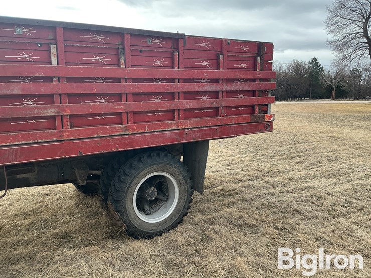 1972-ford-f600-image-14