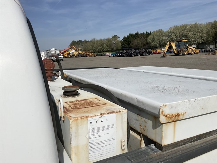 2006-ford-f250-xl-image-8