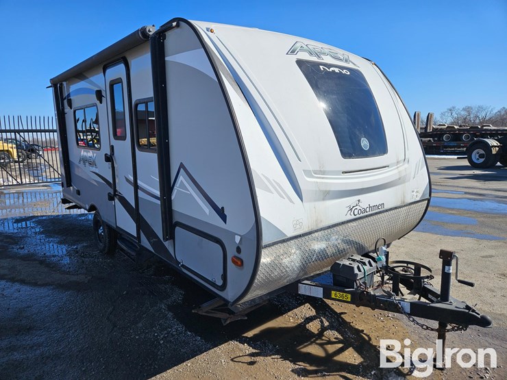 2020-massey-ferguson-730-image-3