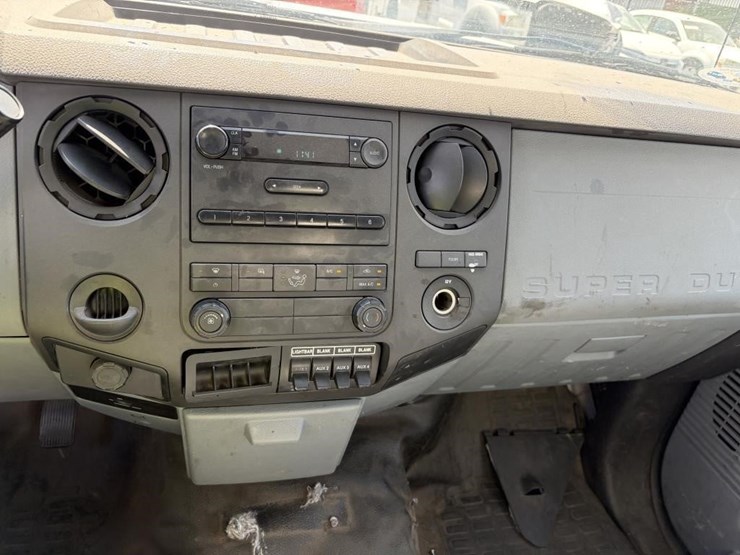 2012-ford-f450-image-14