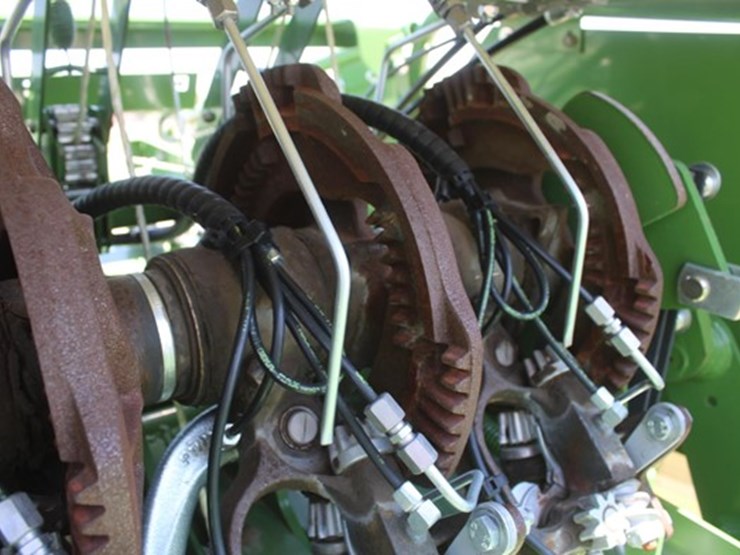 2019-krone-bp4x4hs-image-65