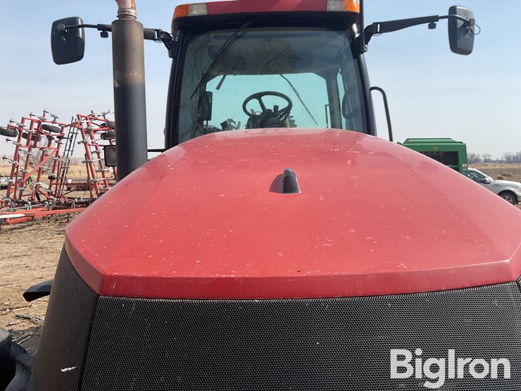 case-ih-magnum-275-image-11