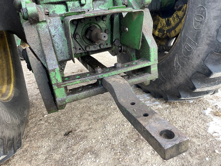 john-deere-4840-image-37