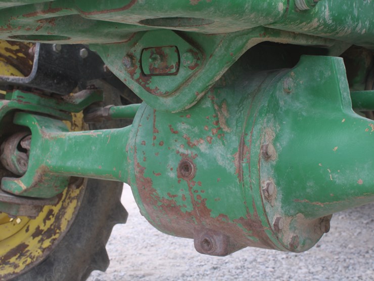 john-deere-7610-image-16
