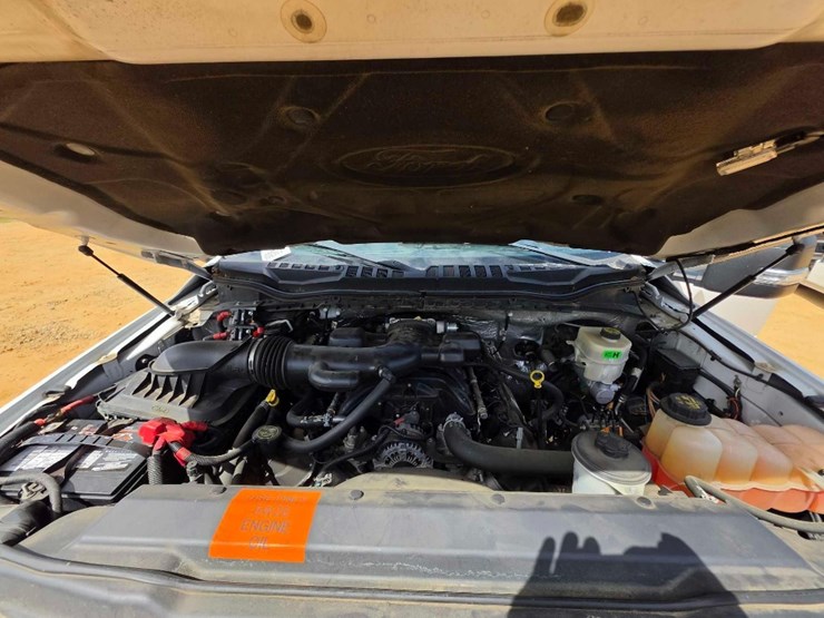 2017-ford-f450-xl-image-15