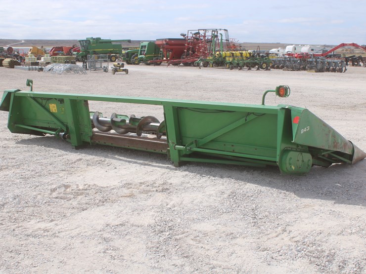 john-deere-843-image-5
