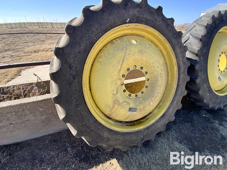 2013-john-deere-380-image-9