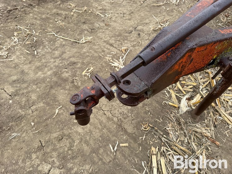 farmhand-8-bale-image-9