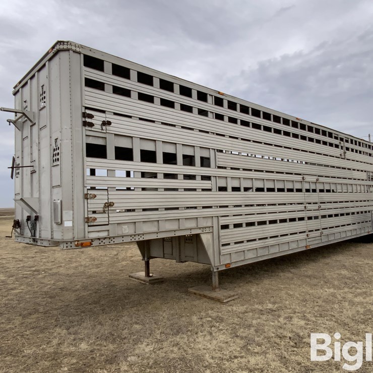 1977 BARRETT LIVESTOCK