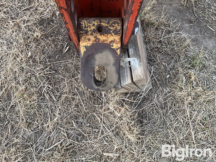 1981-versatile-5500-image-9