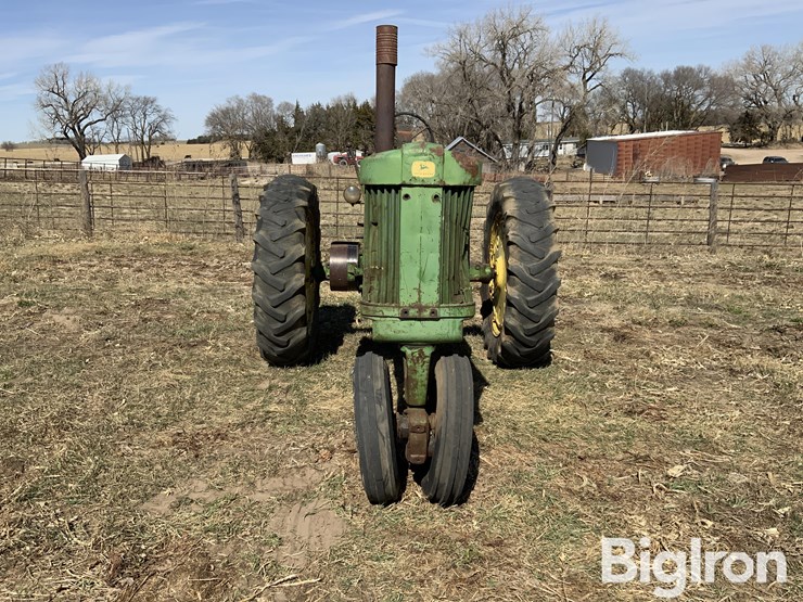 1954-john-deere-60-image-2