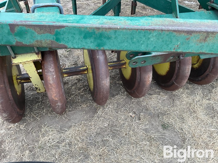 edwards-hd812-image-15