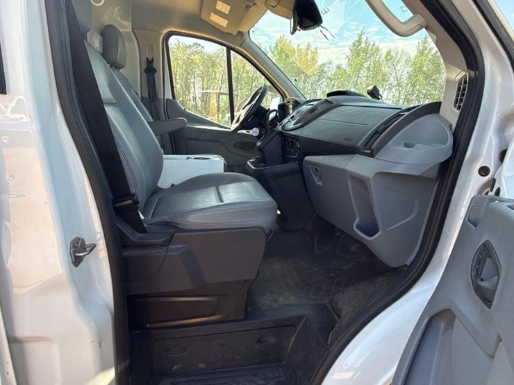 2019-ford-f350-image-17