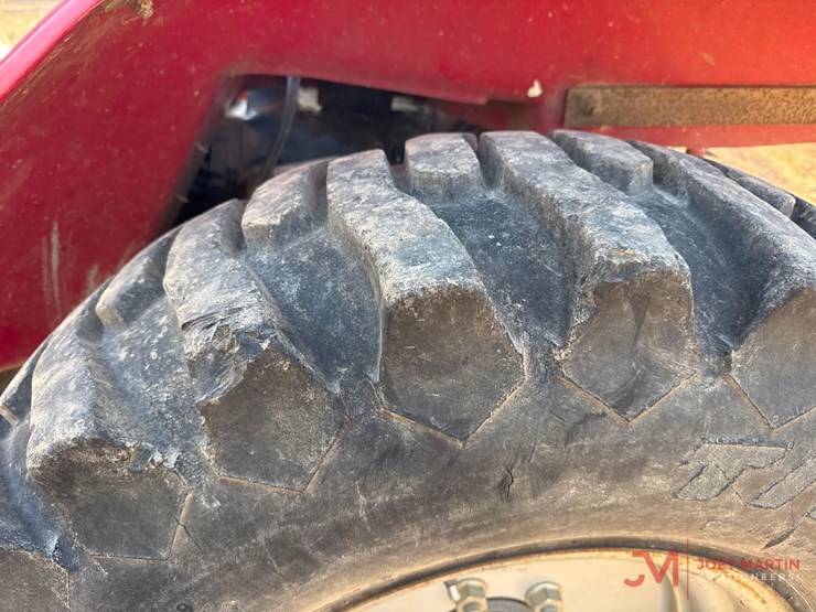 mahindra-c27-image-9