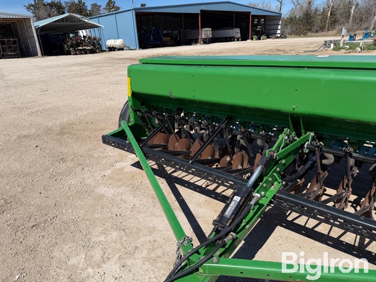 2000-john-deere-450-image-10