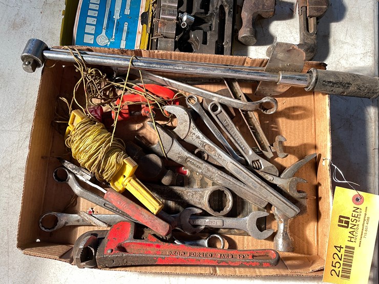 #2524-•-herschel-chain-breaker-and-various-other-tools-image-6