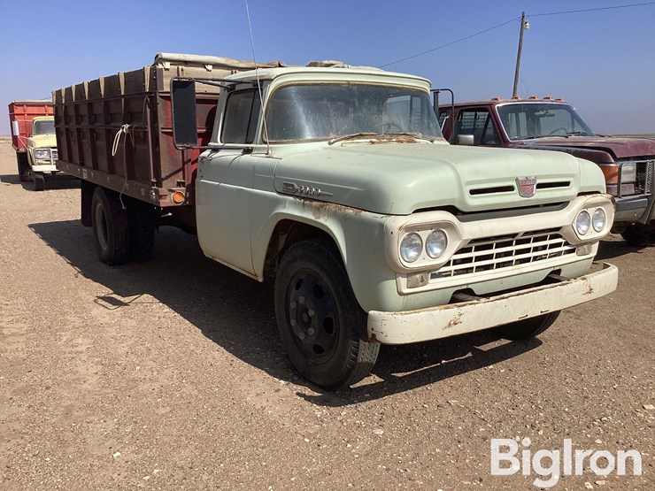 1960-ford-f600-image-3