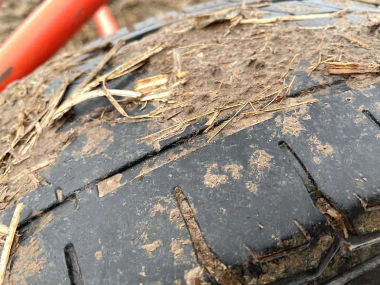 #117-•-westfield-6"-x-51'-wr60-51-grain-auger-image-31