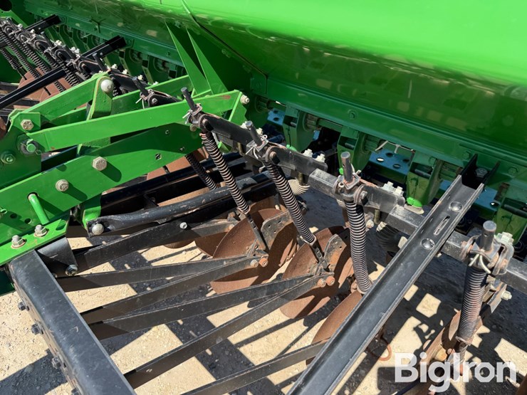 2000-john-deere-450-image-16