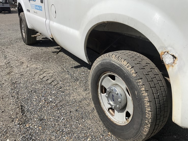 2006-ford-f250-xl-image-6