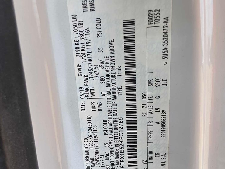 2019-ford-f150-xl-image-14