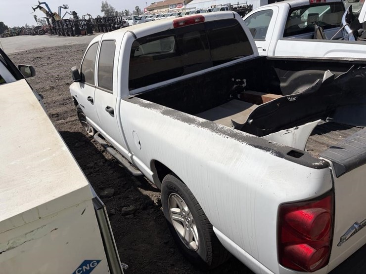 2008-dodge-ram-1500-image-5