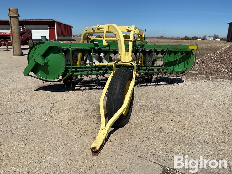 john-deere-640-image-2