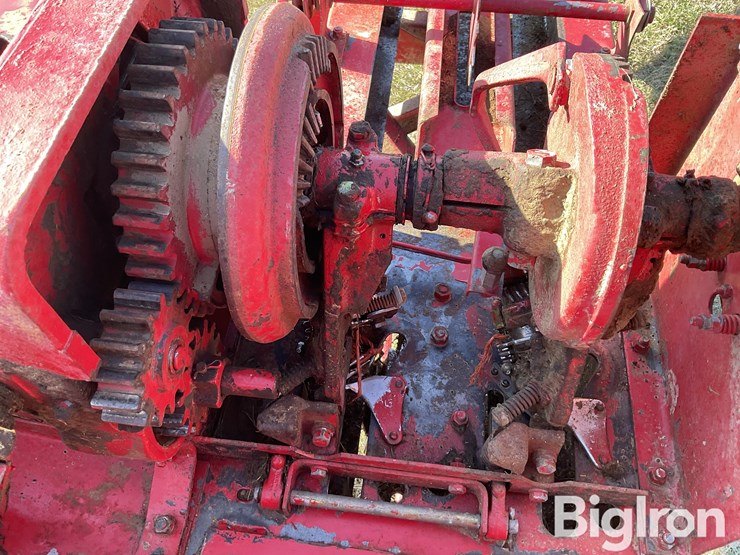 international-430t-image-14