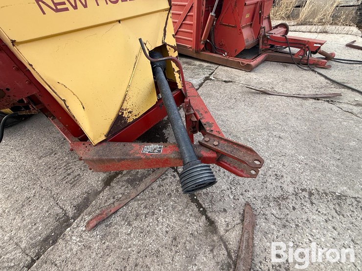 new-holland-358-image-10