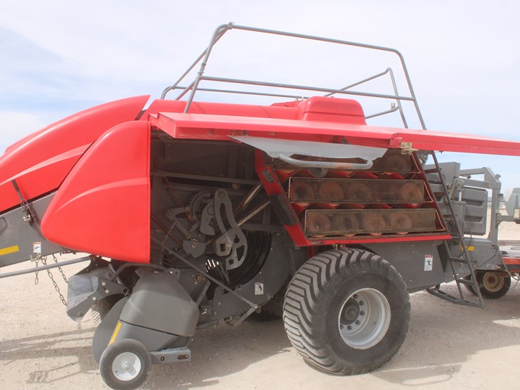 2010-agco-2170-image-29