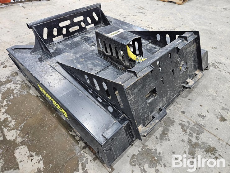 2025-massey-ferguson-730-image-7