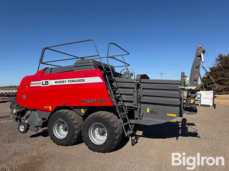 2024-massey-ferguson-lb2234xd-image-7