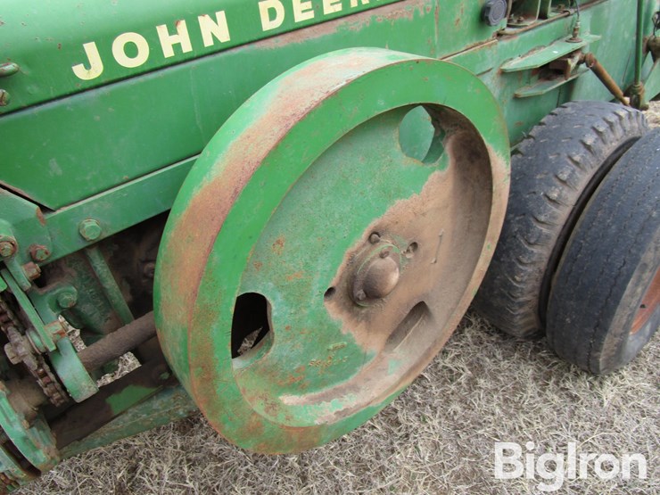 john-deere-224-image-15