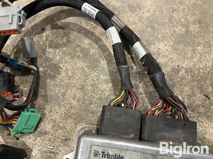 trimble-nav-controller-2-ag-gps-image-12