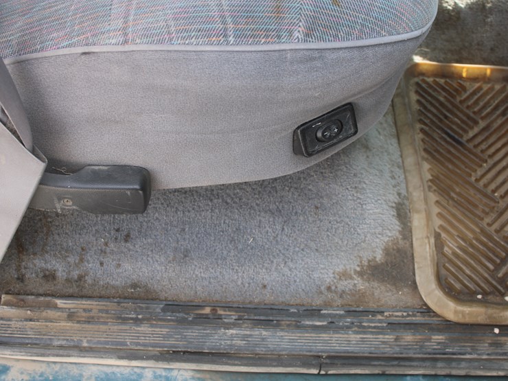 1996-ford-f250-xlt-image-54