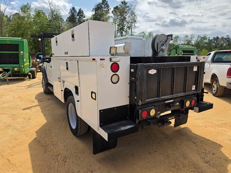 2017-ford-f450-xl-image-2