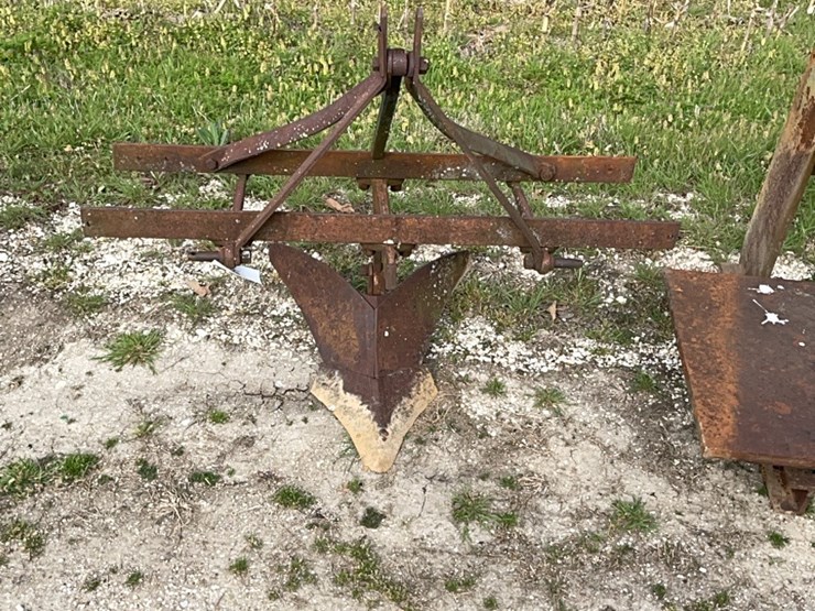 middle-buster-image-1