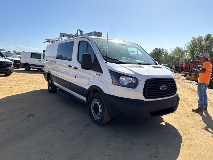 2019-ford-f350-image-1