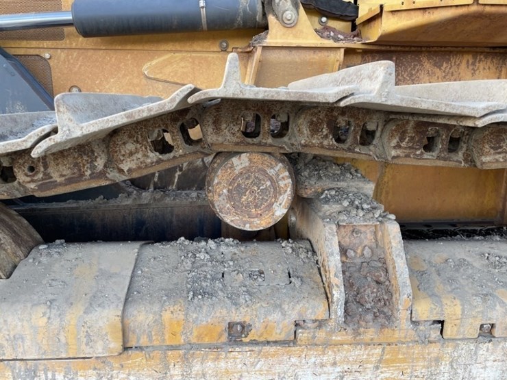 2013-deere-700k-lgp-image-15