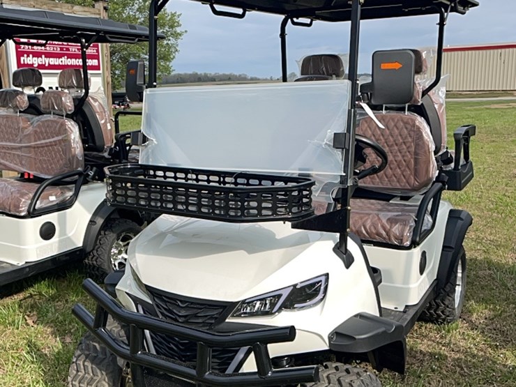 brandnew-4-seat-electric-golf-cart-image-2