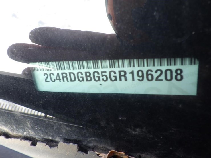 2016-dodge-grand-caravan-image-15