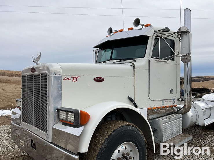 1995-peterbilt-379-image-9